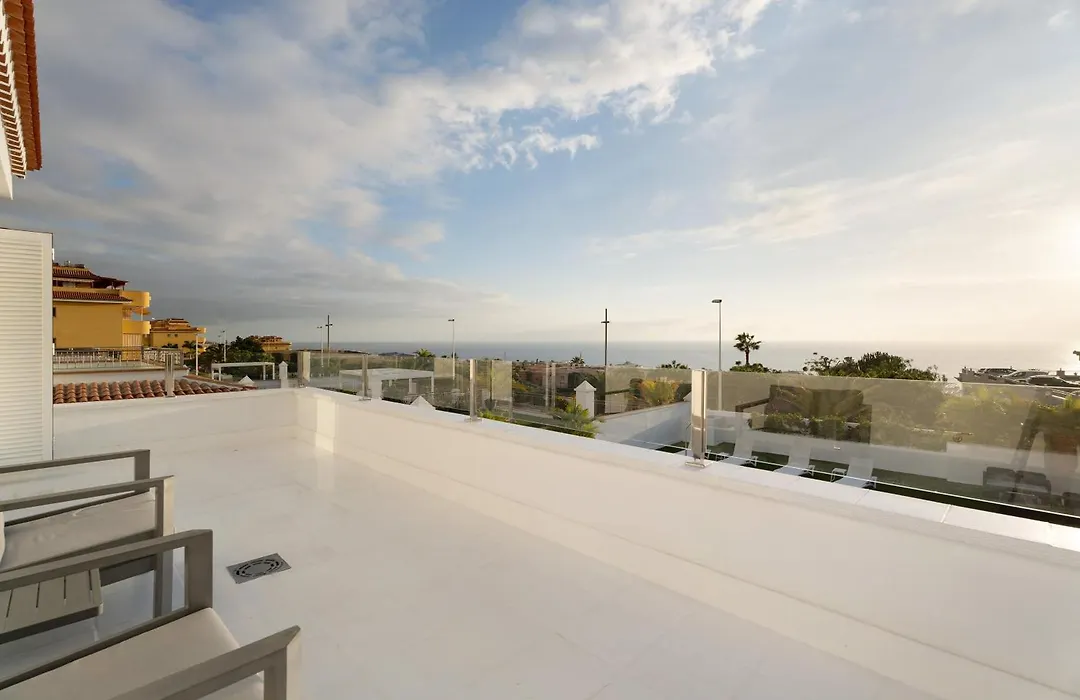 Espectacular Villa Aurora By Paramount Holidays-1
